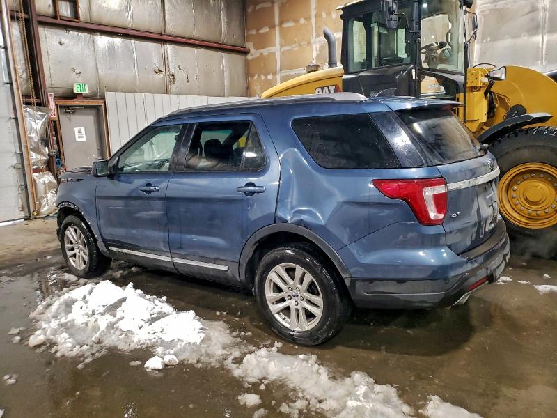 Фото 2 - FORD EXPLORER