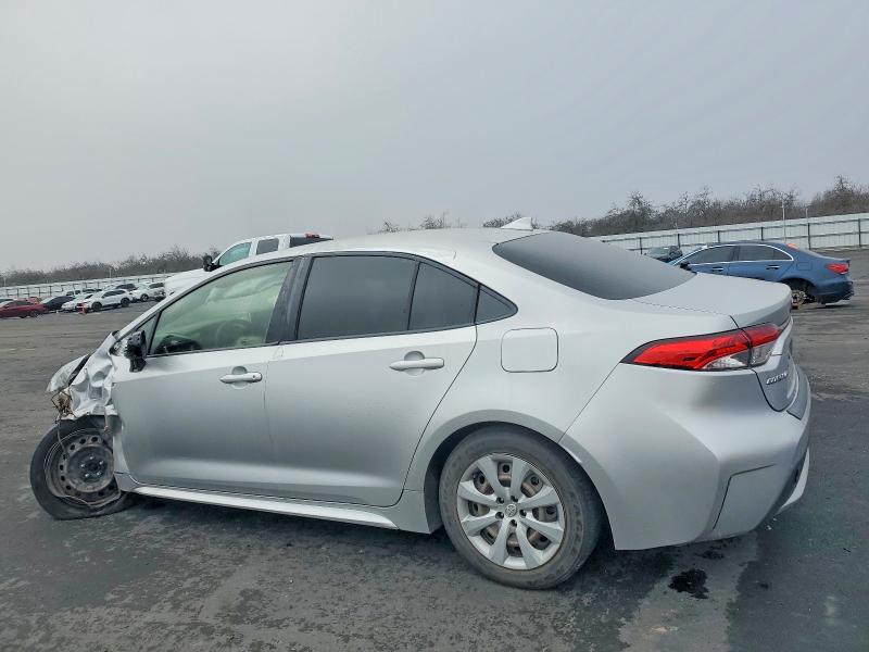 Фото 2 - TOYOTA COROLLA