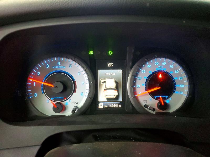 Фото 9 - TOYOTA SIENNA