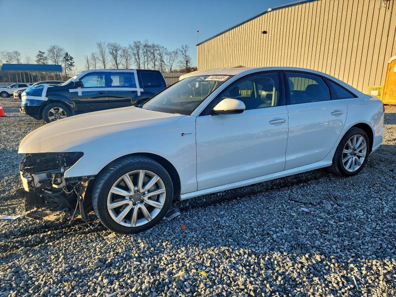 Фото 1 - AUDI A6