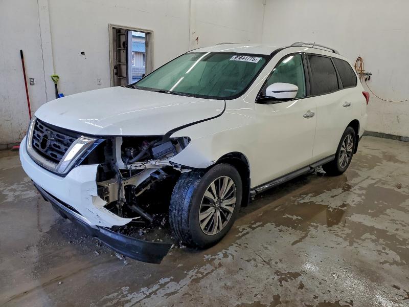 Фото 1 - NISSAN PATHFINDER