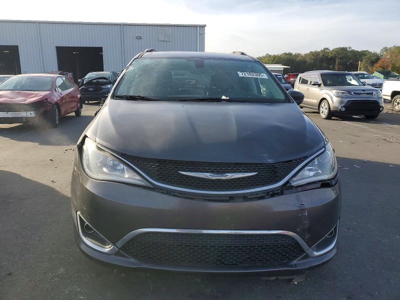 Фото 5 - CHRYSLER PACIFICA