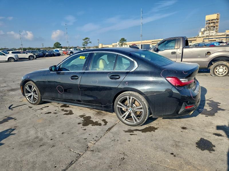 Фото 2 - BMW 3 SERIES