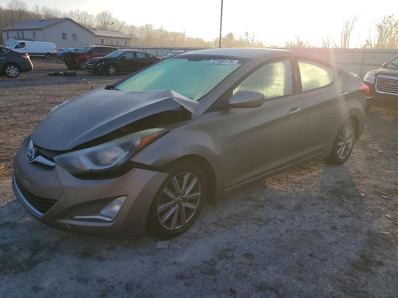 Фото 1 - HYUNDAI ELANTRA