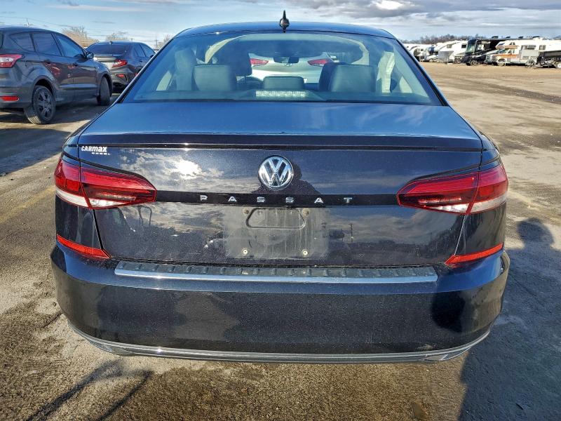 Фото 6 - VOLKSWAGEN PASSAT