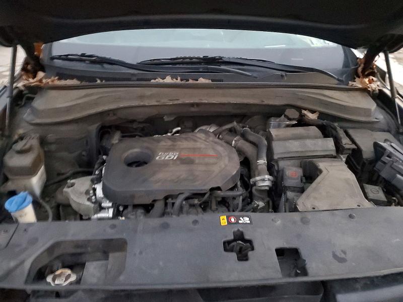 Фото 12 - HYUNDAI SANTA FE