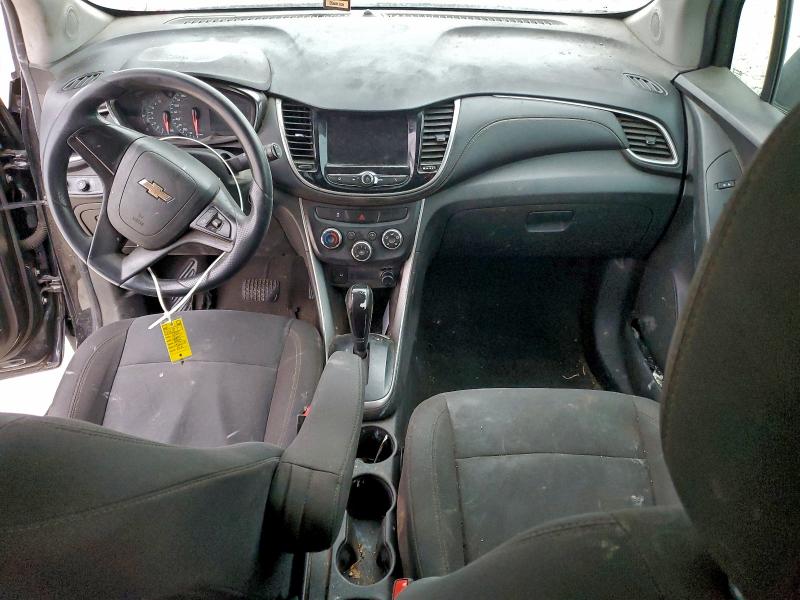 Фото 8 - CHEVROLET TRAX