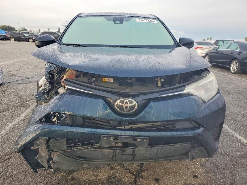 Фото 5 - TOYOTA RAV4