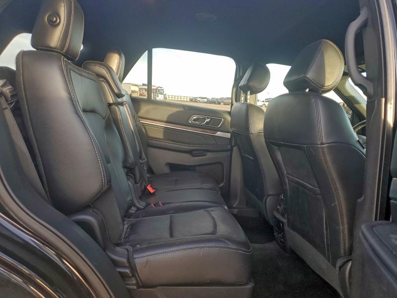 Фото 11 - FORD EXPLORER