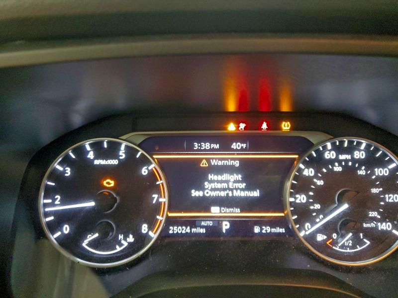 Фото 9 - NISSAN ROGUE