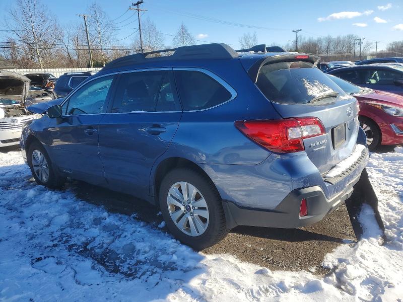 Фото 2 - SUBARU OUTBACK