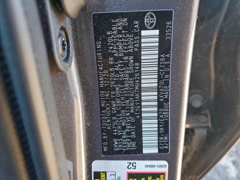 Фото 12 - TOYOTA CAMRY