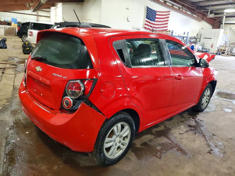 Фото 3 - CHEVROLET SONIC