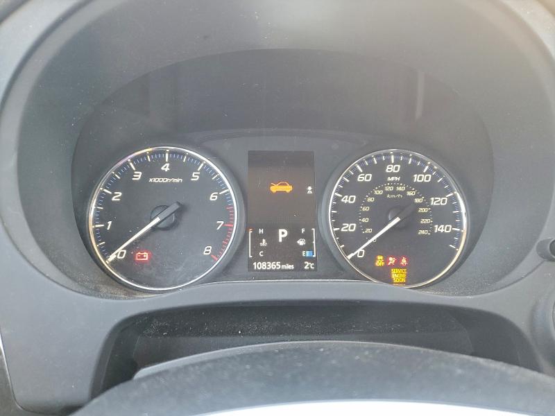 Фото 9 - MITSUBISHI OUTLANDER