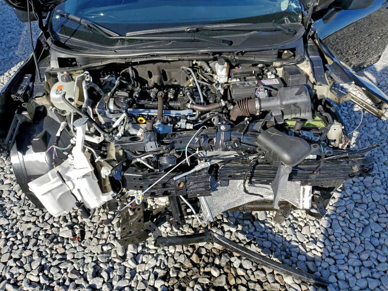 Фото 11 - NISSAN VERSA