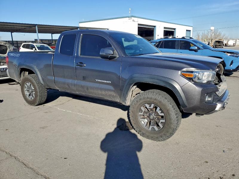 Фото 4 - TOYOTA TACOMA