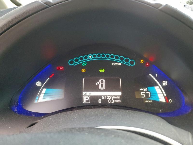 Фото 9 - NISSAN LEAF