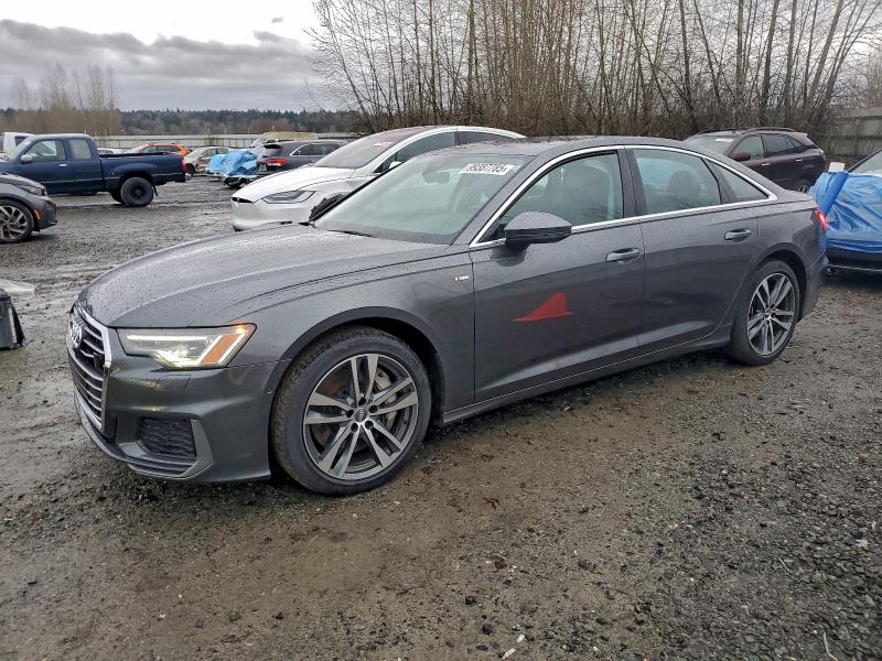 Фото 1 - AUDI A6