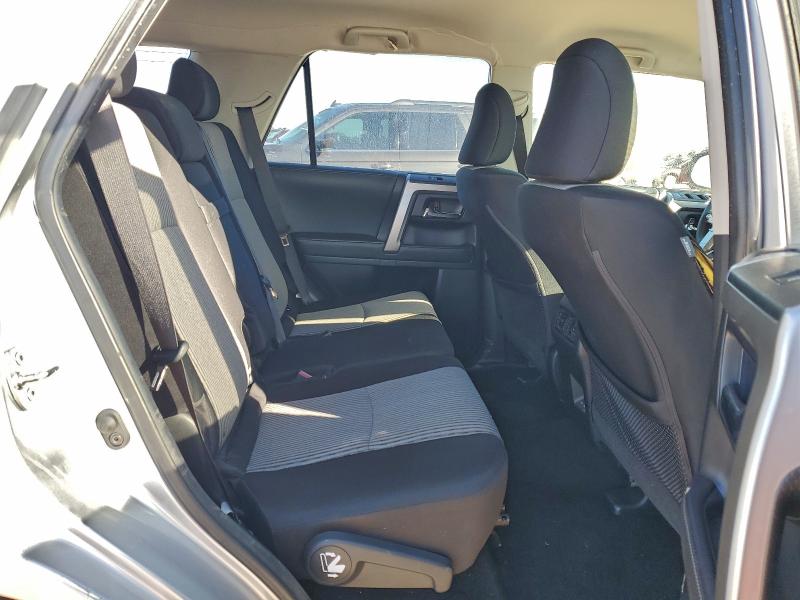 Фото 11 - TOYOTA 4RUNNER