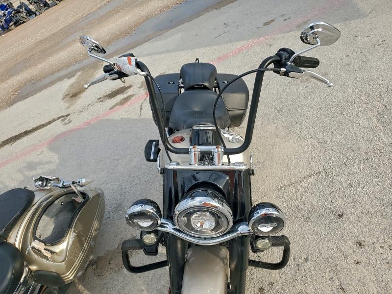 HARLEY-DAVIDSON FL 2018