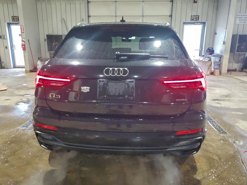 Фото 6 - AUDI Q3