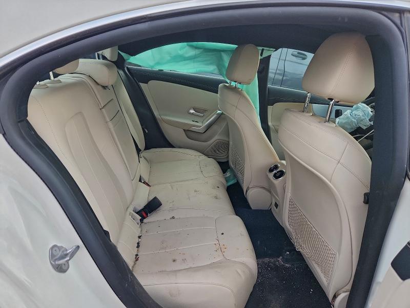 Фото 10 - MERCEDES-BENZ CLA-CLASS