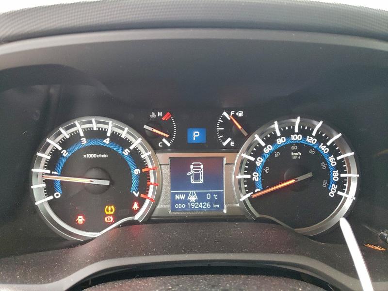 Фото 9 - TOYOTA 4RUNNER