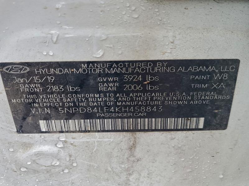 Фото 12 - HYUNDAI ELANTRA