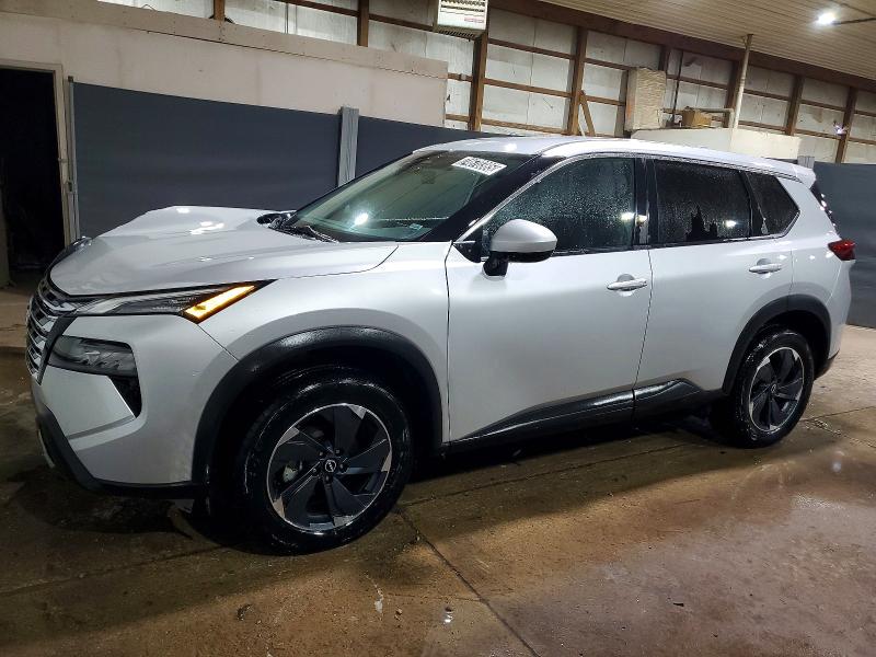 Фото 1 - NISSAN ROGUE