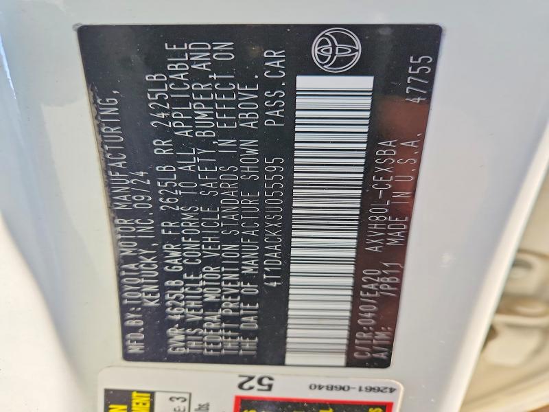 Фото 14 - TOYOTA CAMRY