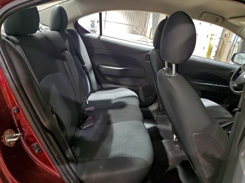 Фото 10 - MITSUBISHI MIRAGE