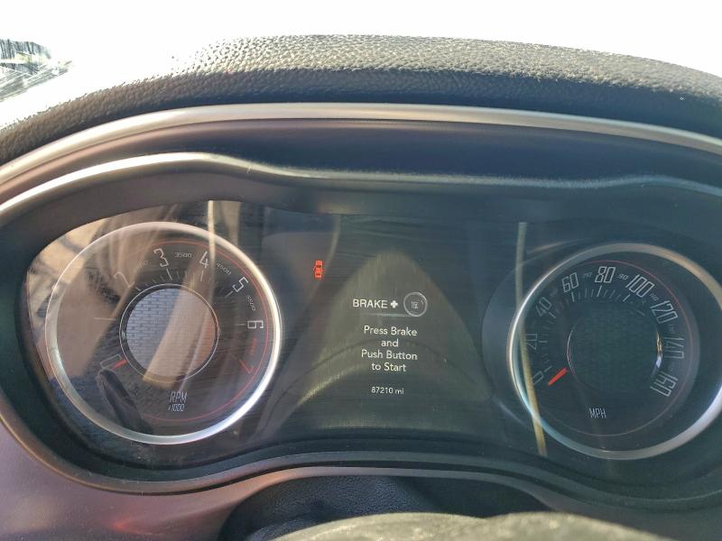 Фото 9 - DODGE CHALLENGER