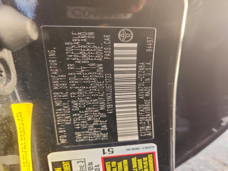 Фото 13 - TOYOTA CAMRY