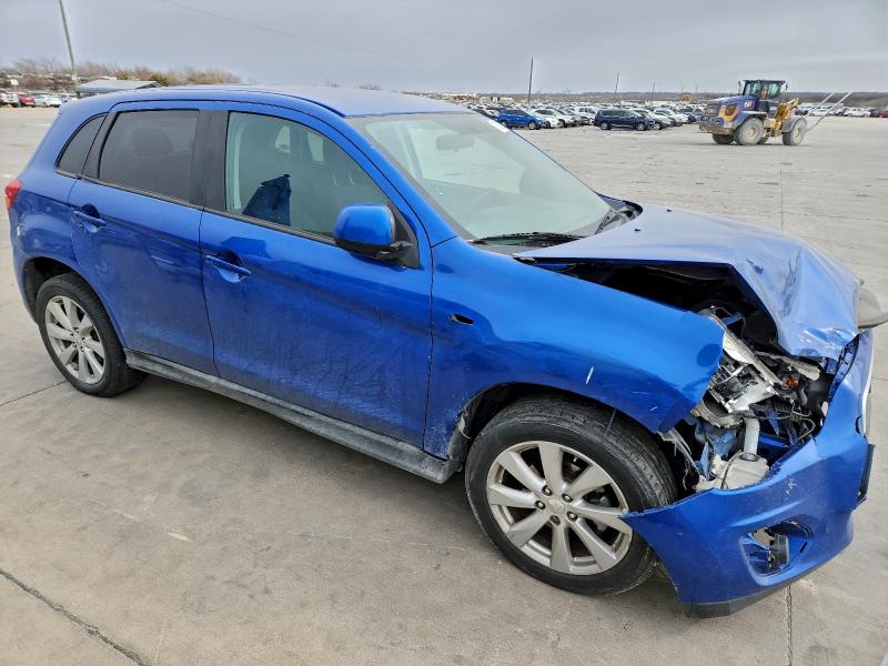 Фото 4 - MITSUBISHI OUTLANDER