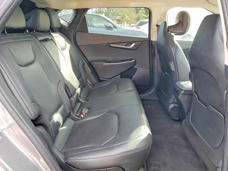 Фото 11 - KIA EV6 LIGHT