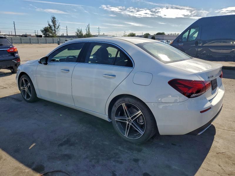 MERCEDES-BENZ A-CLASS 2020 VIN W1K3G4EB9LJ220817