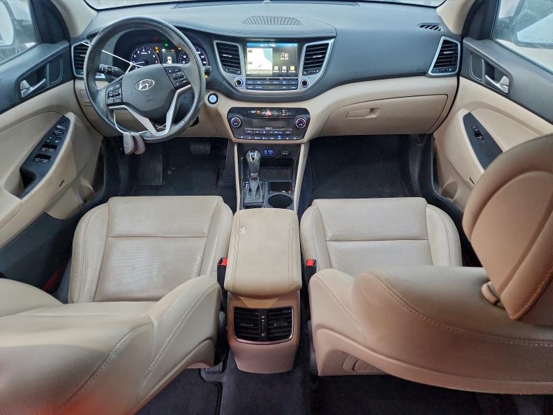 Фото 8 - HYUNDAI TUCSON