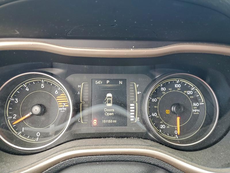 Фото 9 - JEEP GRAND CHER