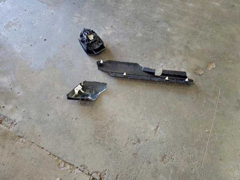 Фото 12 - TOYOTA CAMRY