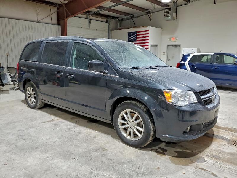 Фото 4 - DODGE CARAVAN