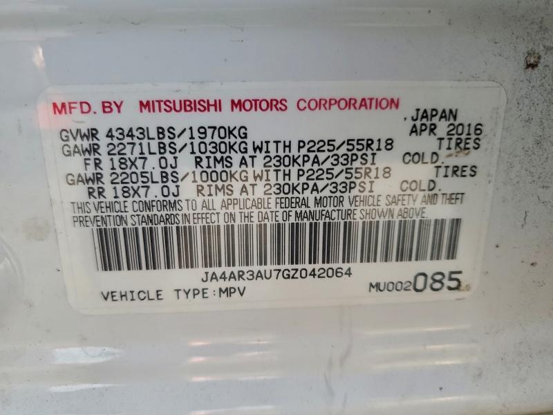 Фото 12 - MITSUBISHI OUTLANDER