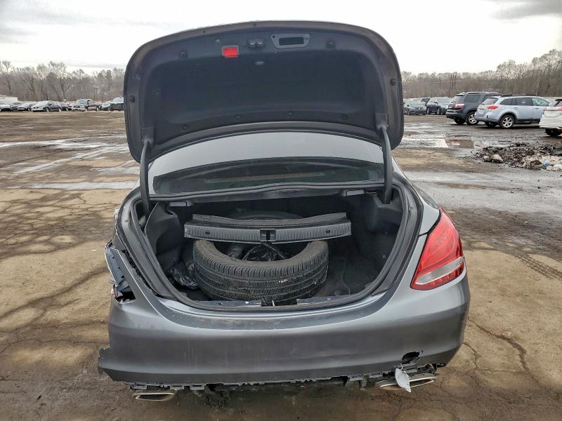 Фото 6 - MERCEDES-BENZ C-CLASS