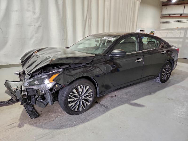 Фото 1 - NISSAN ALTIMA