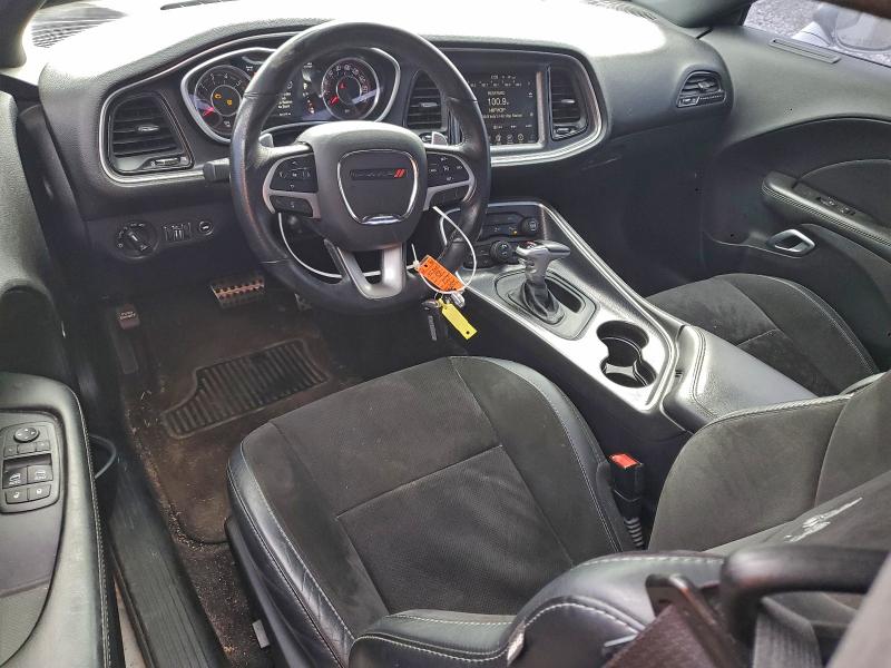 Фото 8 - DODGE CHALLENGER