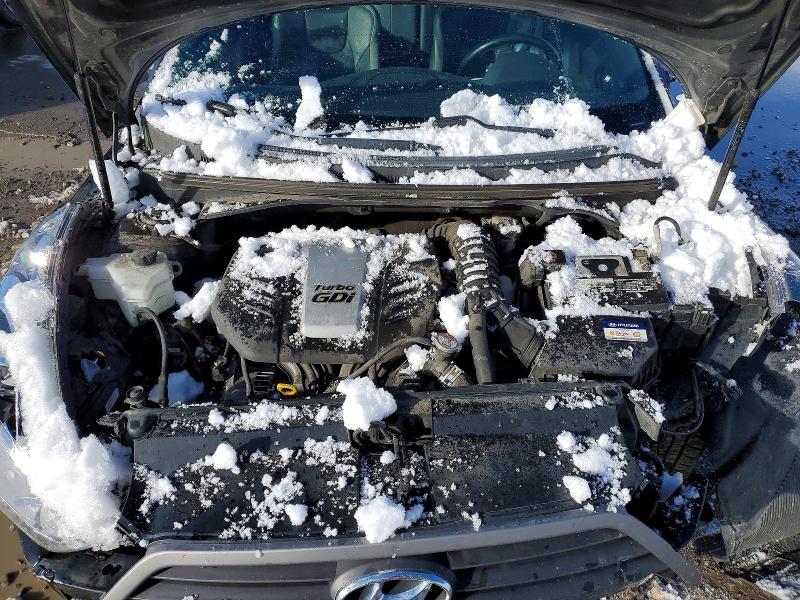 Фото 11 - HYUNDAI VELOSTER