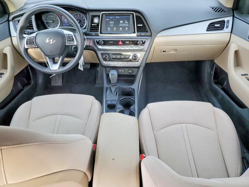 Фото 8 - HYUNDAI SONATA