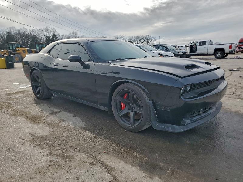 Фото 4 - DODGE CHALLENGER