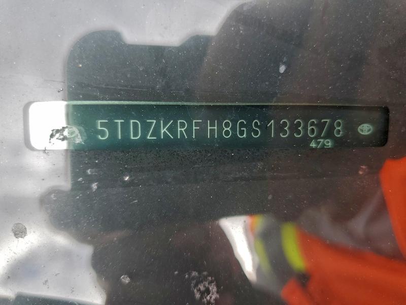 Фото 13 - TOYOTA HIGHLANDER