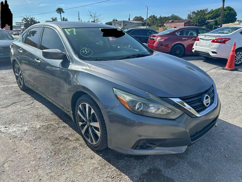 Фото 1 - NISSAN ALTIMA