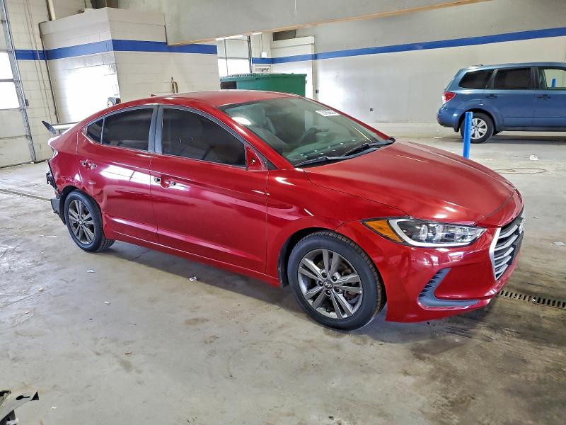 Фото 4 - HYUNDAI ELANTRA